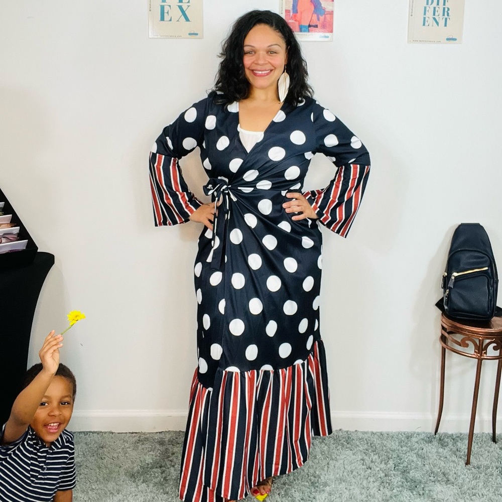 Elegant Duster / Wrap Dress: XL